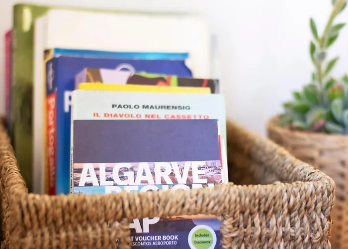 Casa Oceano-mar A Vista Raposeira (Faro)